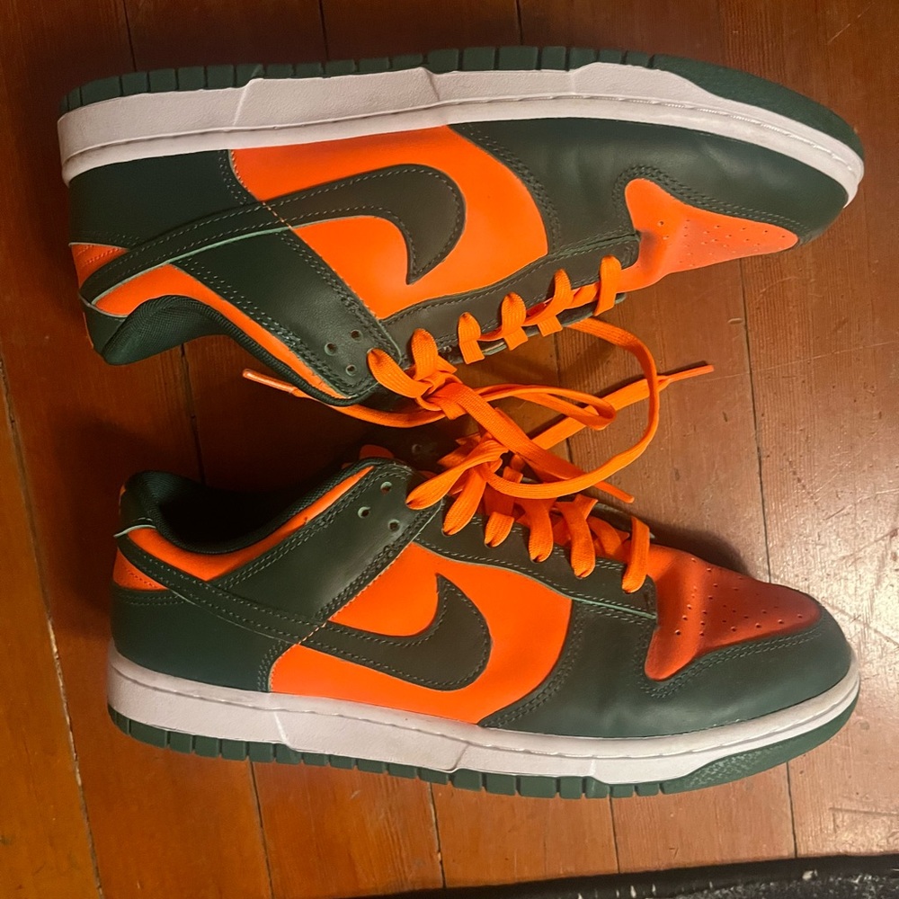 Nike dunks Miami